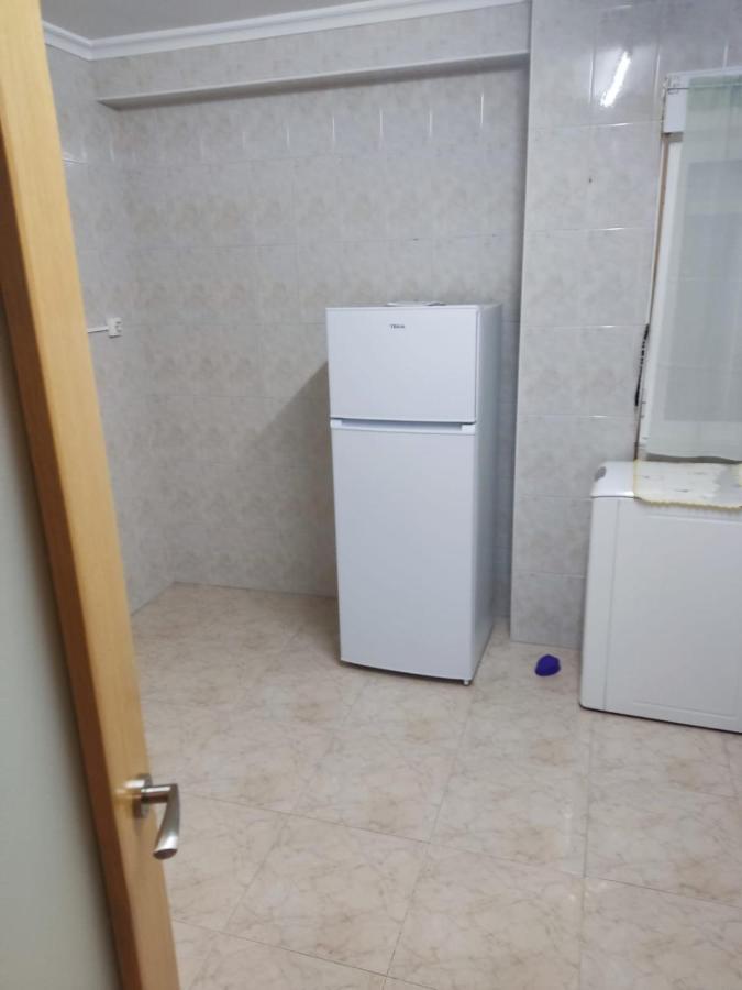 Piso Por Habitaciones En Gijón Buitenkant foto