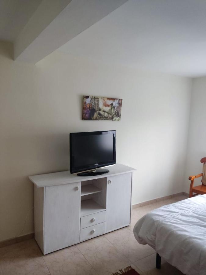 Piso Por Habitaciones En Gijón Buitenkant foto